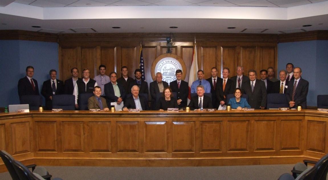 Gainesville - Unterzeichnung des ersten Einspeisgesetzes