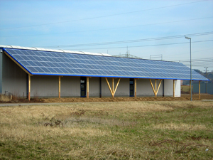 PV Anlage auf einem Vordach